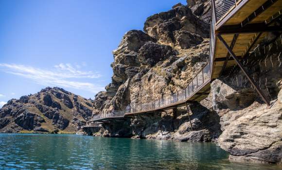 Lake Dunstan Trail